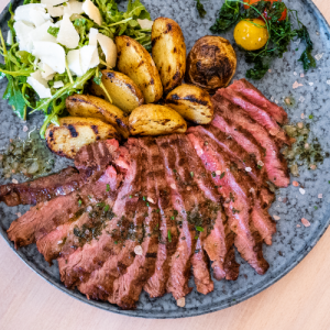 Tagliata Black Angus (250gr) with fresh baby potatoes